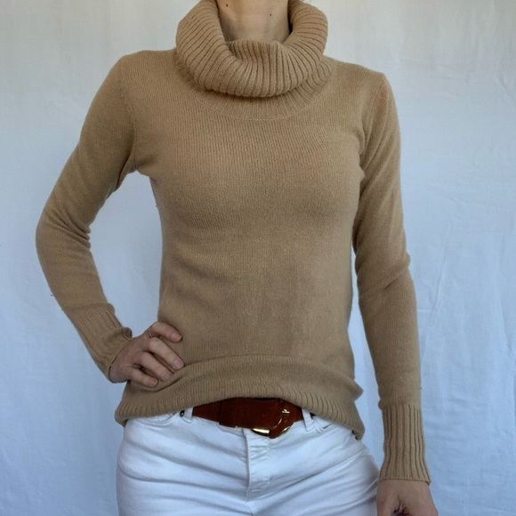 GAP mock neck Knitted sweater size S caramel tan color wool warm winter - Picture 9 of 11